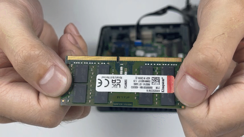 GEEKOM Mini IT8 SE installer DDR4
