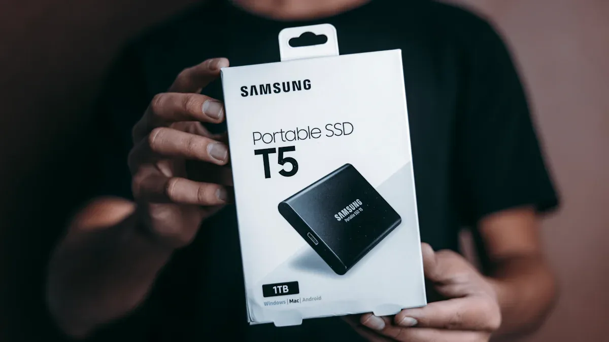 Avantages et inconvénients des disques SSD et HDD expliqués-2